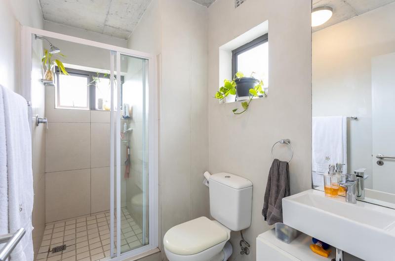 To Let 2 Bedroom Property for Rent in Observatory Western Cape